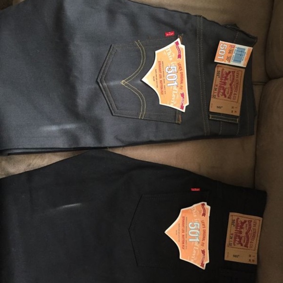 Levi’s 501 straight leg Button-fly - Picture 3 of 5